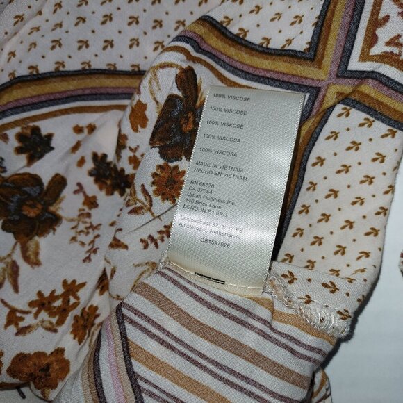 Free People Hazel Patchwork Button Down Blouse in Tea Combo Size XS - Picture 11 of 13